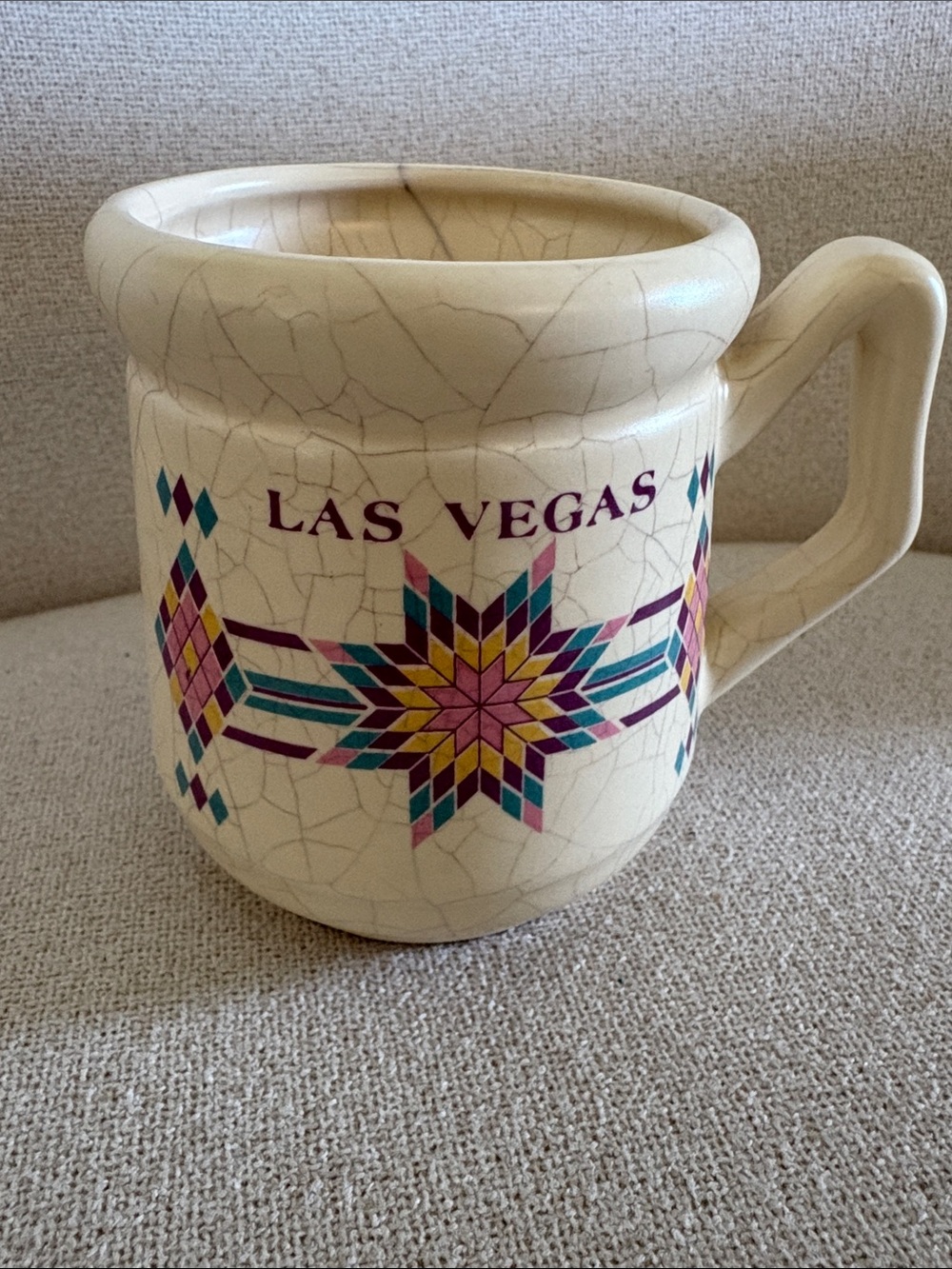 Vintage Las Vegas Cream Decorative Ceramic Mug with Geometric Pattern
